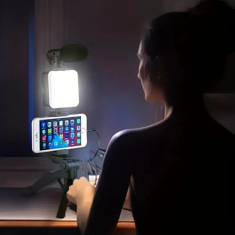 ProMaster™ Mobile Studio – Kit de Vídeo Profissional para Smartphone | Gimbal, Estabilizador e Luz LED 🎥📱 - Caulog Store